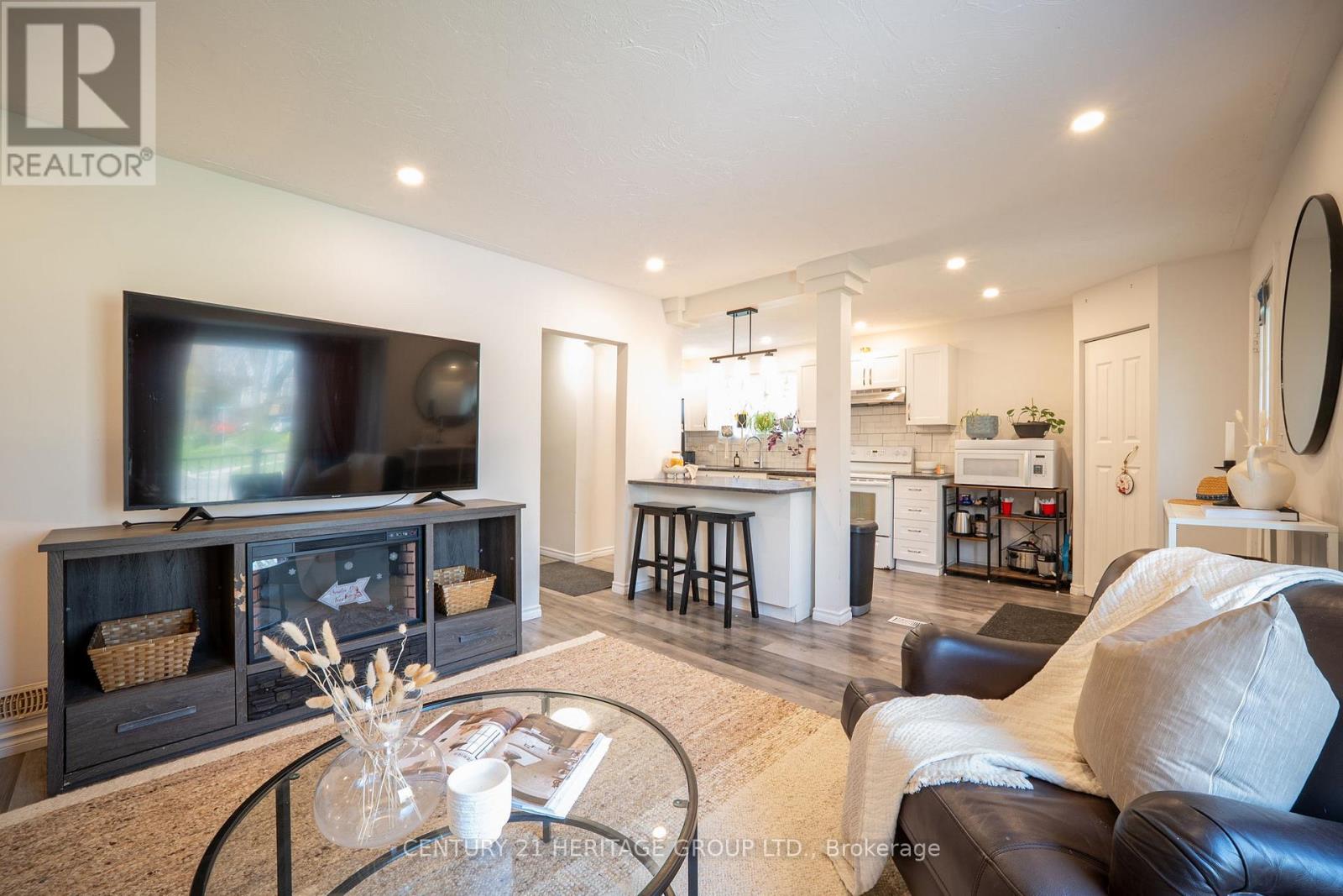 18 Armstrong Avenue, Hamilton, Ontario  L8H 1M5 - Photo 10 - X13084494