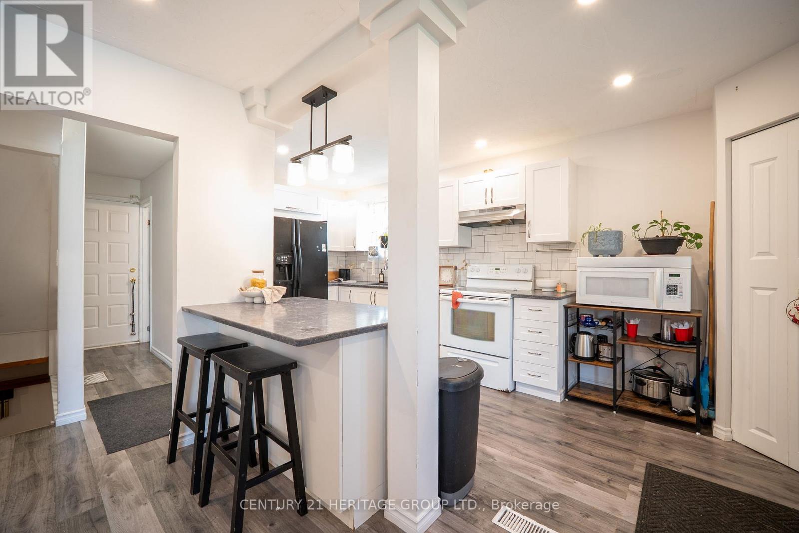 18 Armstrong Avenue, Hamilton, Ontario  L8H 1M5 - Photo 13 - X13084494