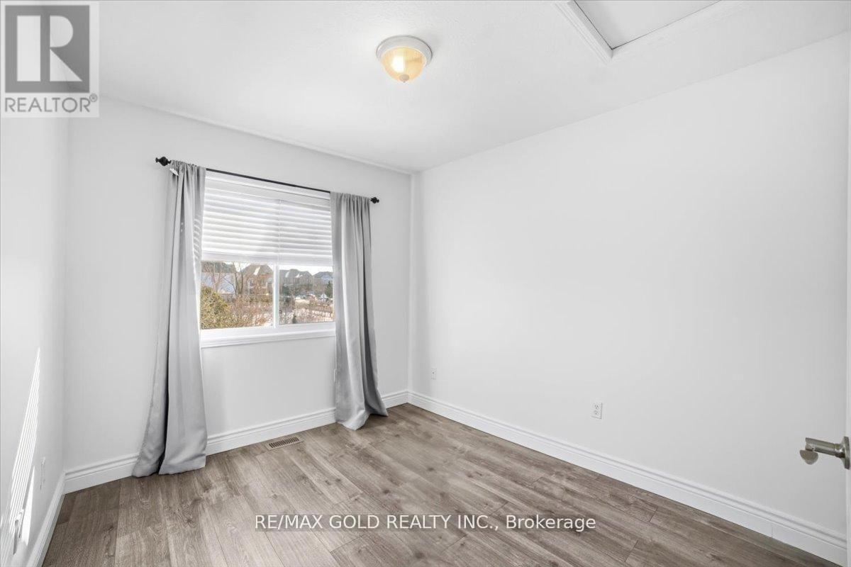 51 Bradley Avenue, Hamilton, Ontario  L0R 1C0 - Photo 20 - X13084524