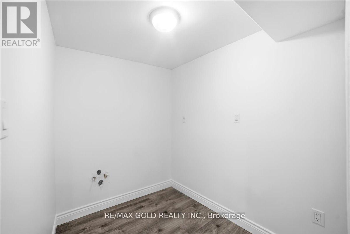 51 Bradley Avenue, Hamilton, Ontario  L0R 1C0 - Photo 28 - X13084524