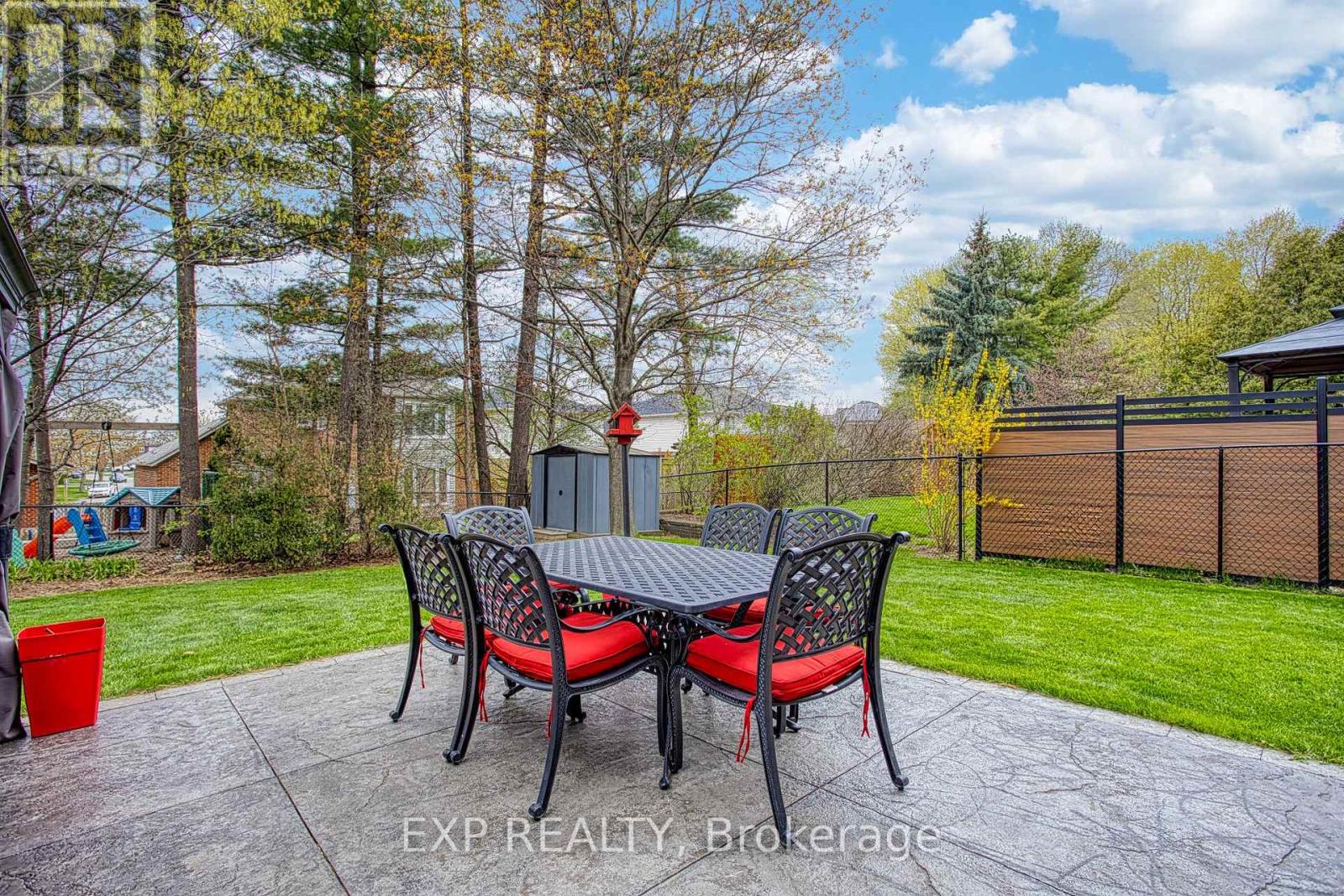 5 Shetland Drive, Hamilton, Ontario  L8B 0N9 - Photo 40 - X13084552