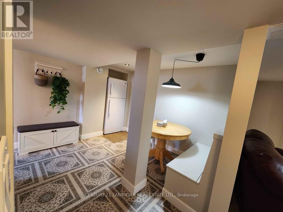 Unit B - 115 Henry Street, Quinte West, Ontario  K8V 3T8 - Photo 4 - X13084610