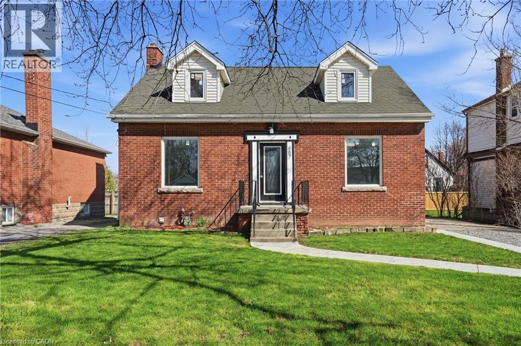 687 UPPER JAMES Street, Hamilton, Ontario