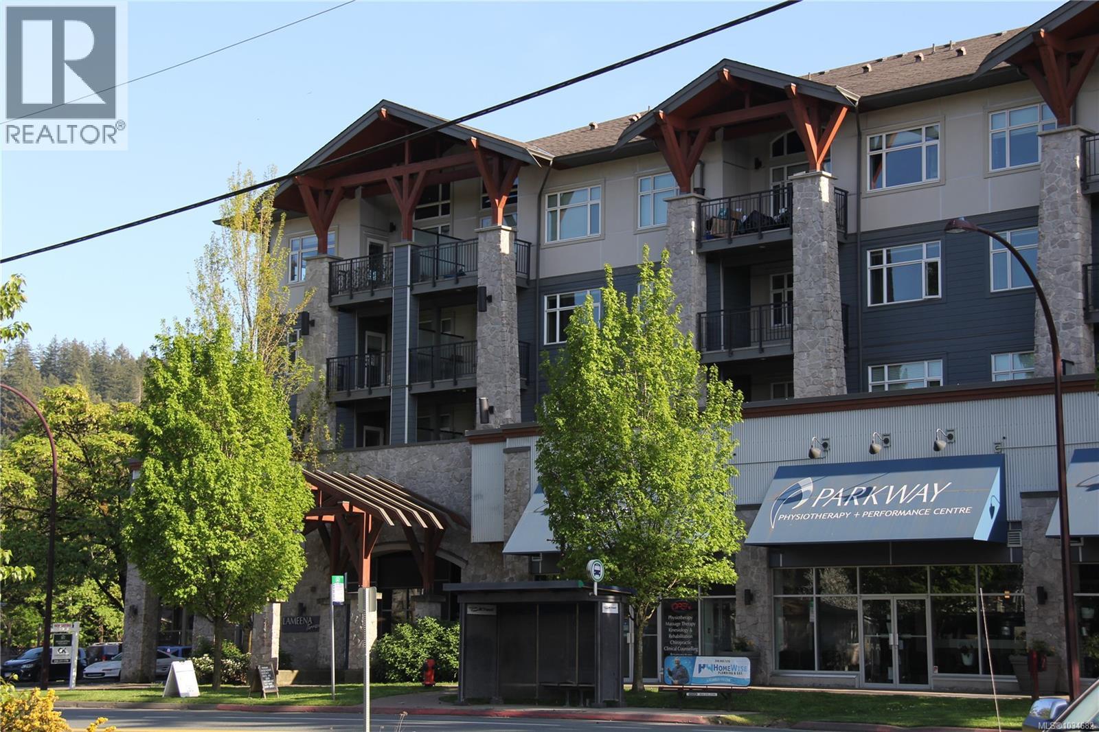 312 2655 Sooke Rd, Langford, British Columbia
