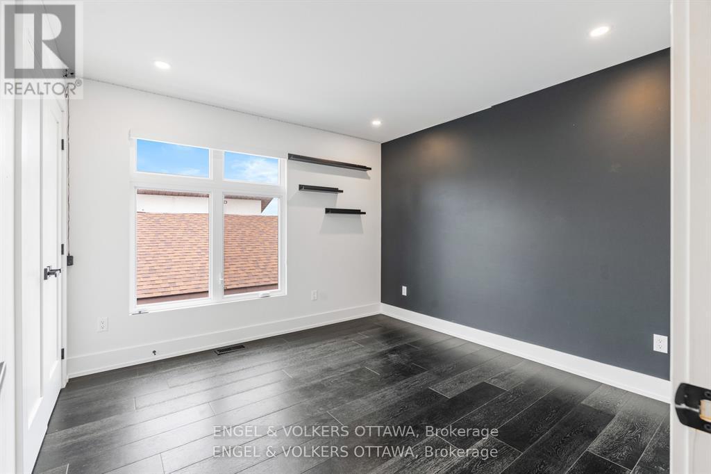 2154 Rice Avenue, Ottawa, Ontario  K2A 0C4 - Photo 21 - X13084674