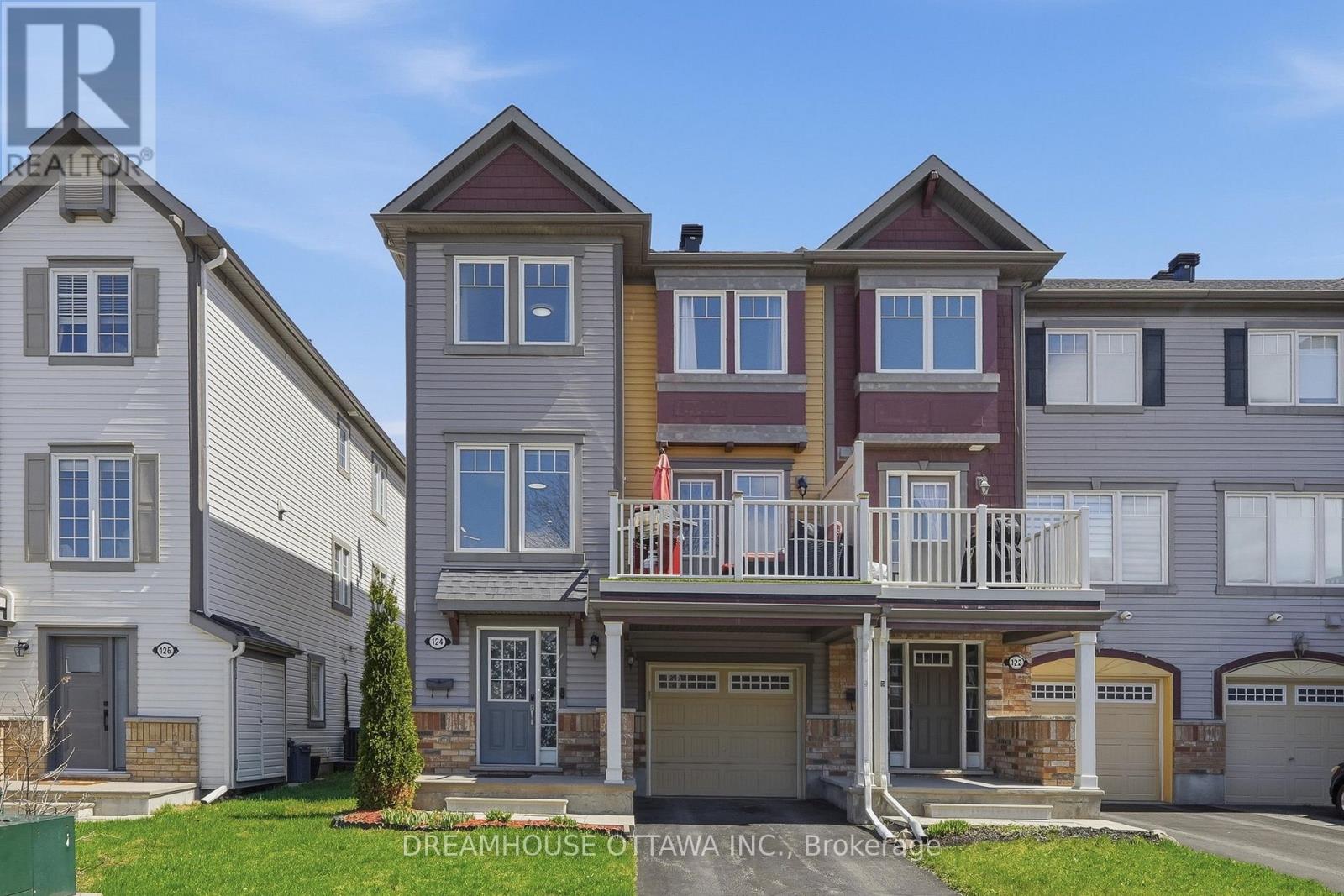 124 PENNANT AVENUE, Ottawa, Ontario
