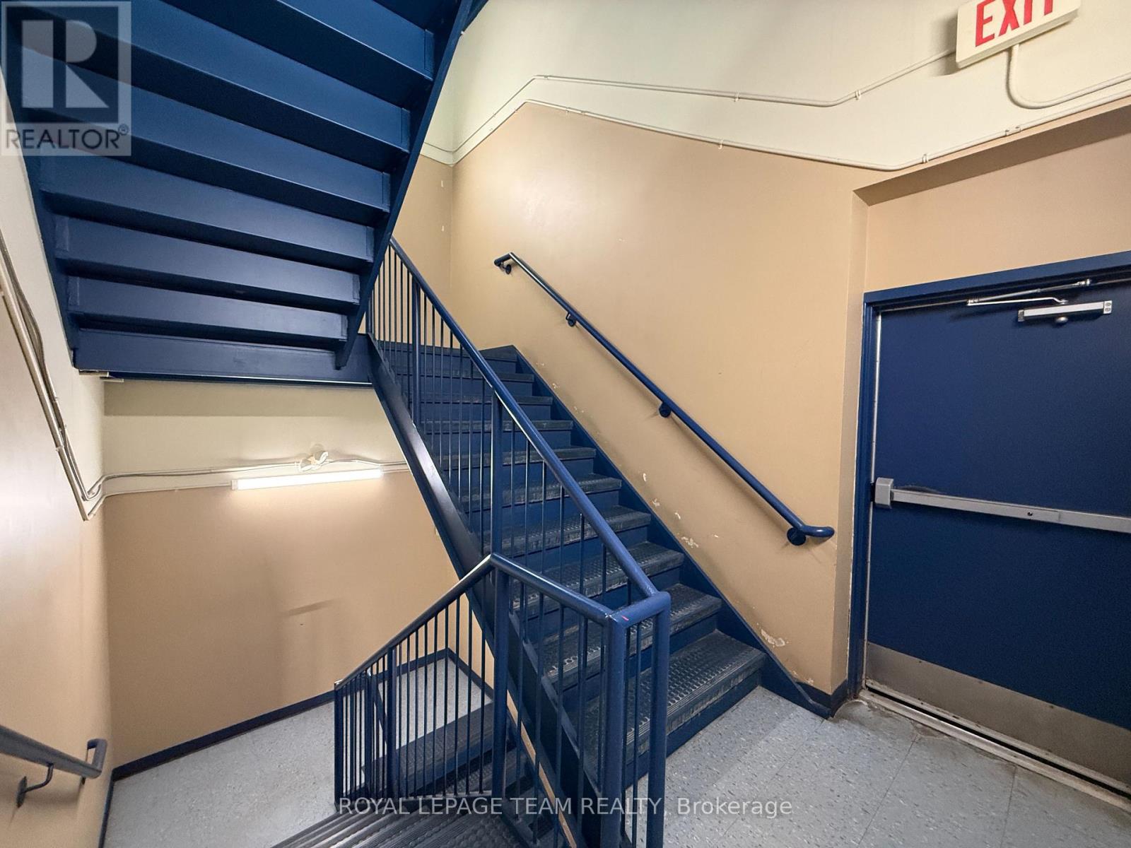 900 Morrison Drive, Ottawa, Ontario  K2H 8K7 - Photo 8 - X13084720