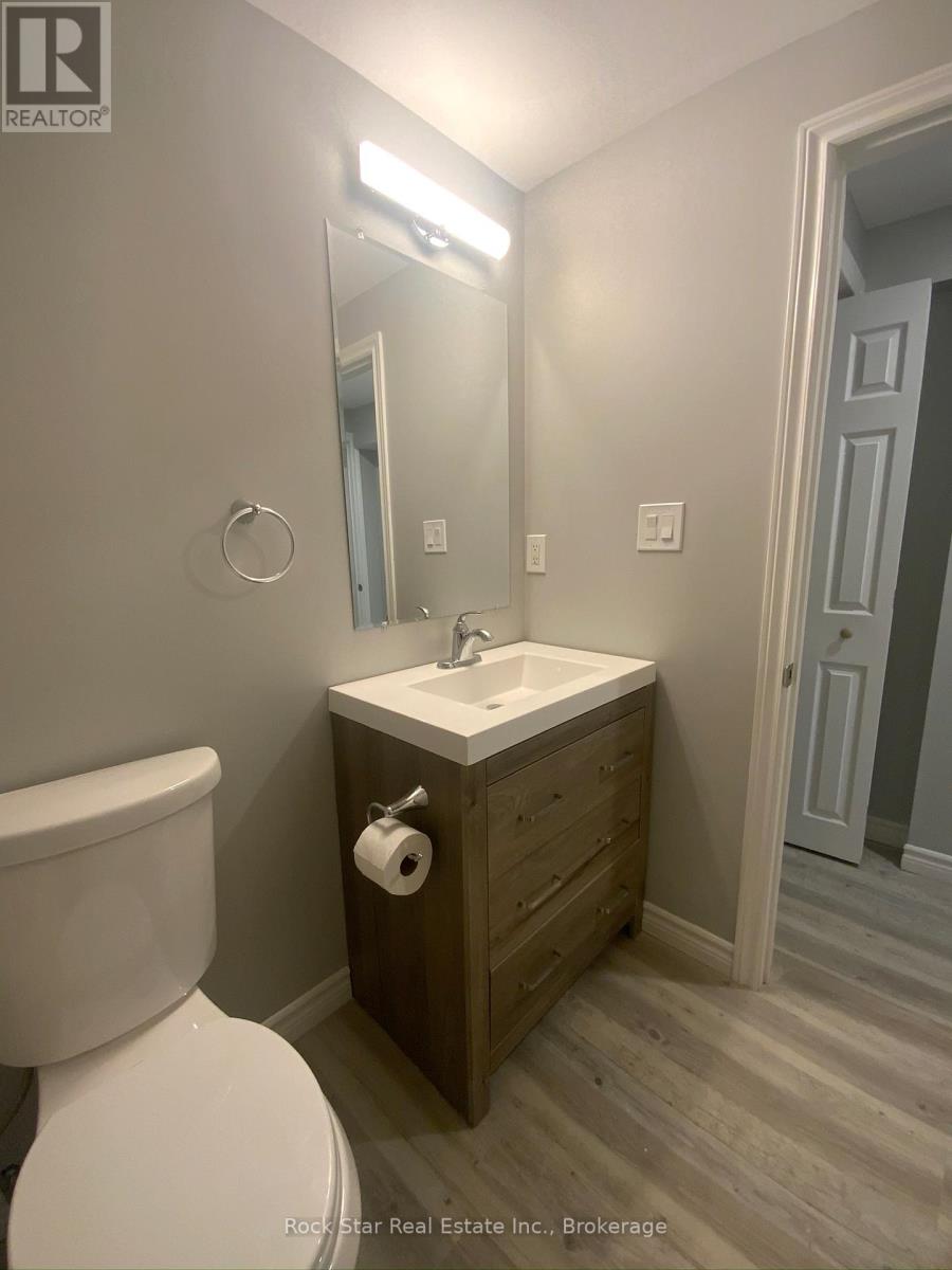 313 East 33rd Street, Hamilton, Ontario  L8V 3T9 - Photo 31 - X13084772