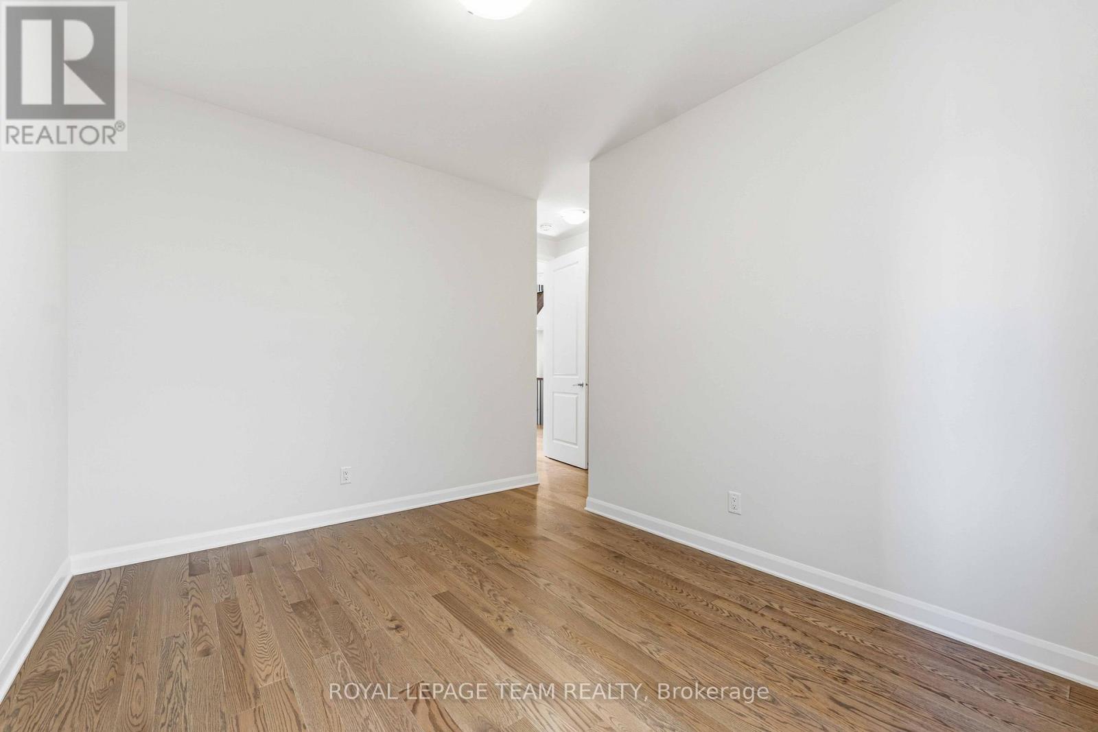 2026 Wanderer Avenue, Ottawa, Ontario  K4M 0Z2 - Photo 16 - X12124596