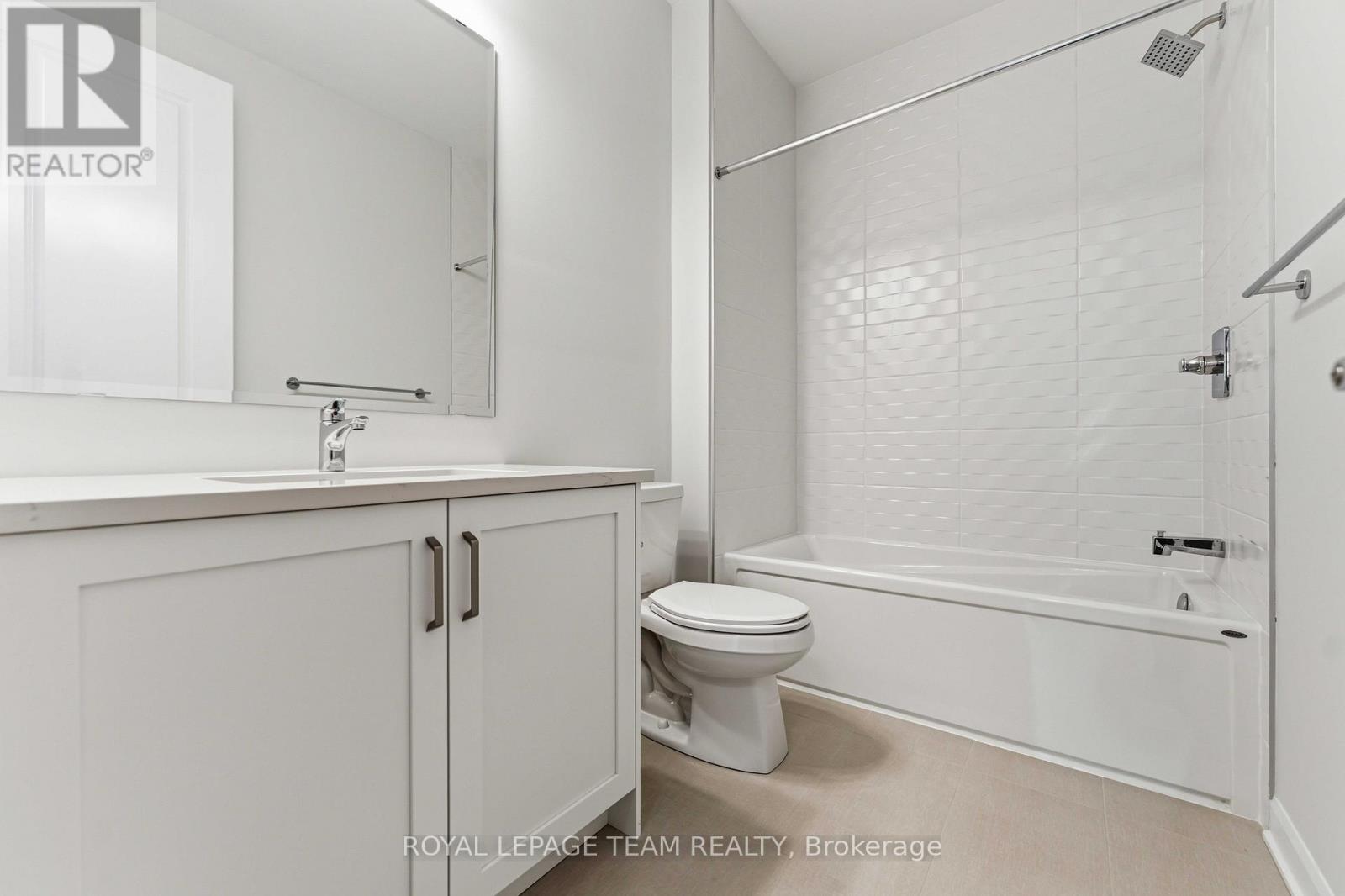 2026 Wanderer Avenue, Ottawa, Ontario  K4M 0Z2 - Photo 13 - X12124596