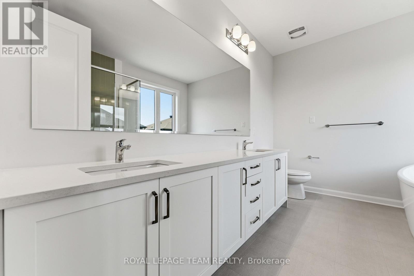 2026 Wanderer Avenue, Ottawa, Ontario  K4M 0Z2 - Photo 27 - X12124596