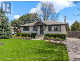 9 HAZELBURY DRIVE, King, Ontario