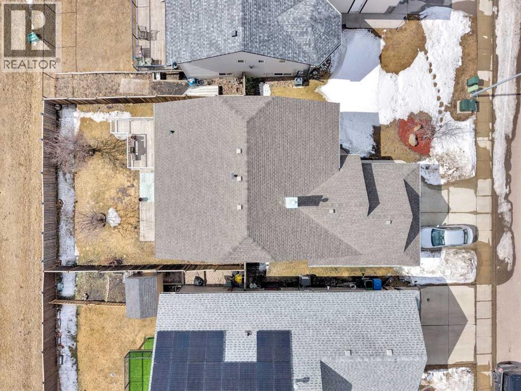 88 Valentine Crescent, Red Deer, Alberta  T4R 0E8 - Photo 3 - A2300378