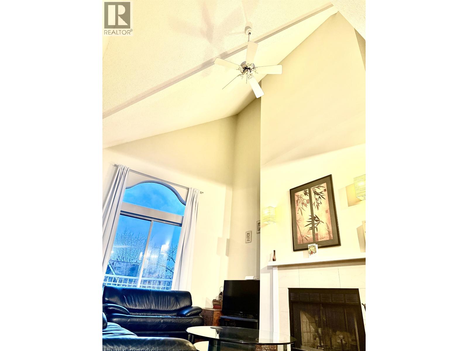 304 592 W 16th Avenue, Vancouver, British Columbia  V5Z 1S4 - Photo 11 - R3119429