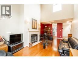 304 592 W 16TH AVENUE, Vancouver, British Columbia