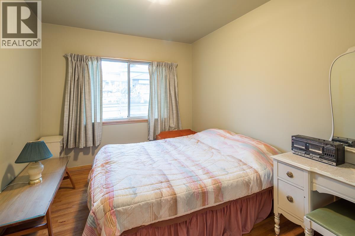 Listing Picture 15 of 38 : 6120 HALIFAX STREET, Burnaby / 本拿比 - 魯藝地產 Yvonne Lu Group - MLS Medallion Club Member