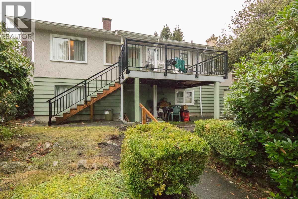 Listing Picture 38 of 38 : 6120 HALIFAX STREET, Burnaby / 本拿比 - 魯藝地產 Yvonne Lu Group - MLS Medallion Club Member