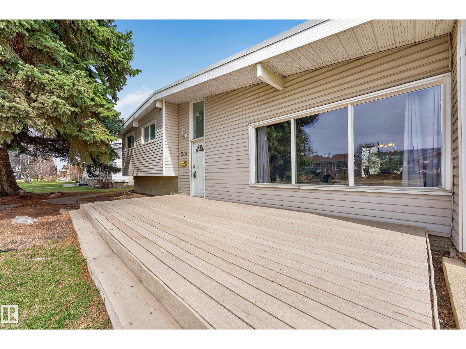 5304 90a Av Nw, Edmonton, Alberta  T6B 0P8 - Photo 3 - E4485760