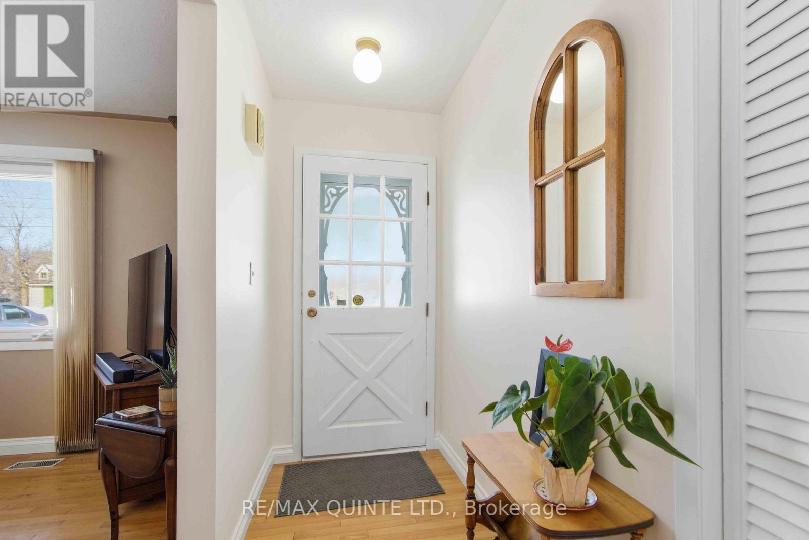 71 Elizabeth Street, Stirling-Rawdon, Ontario  K0K 3E0 - Photo 6 - X12818360