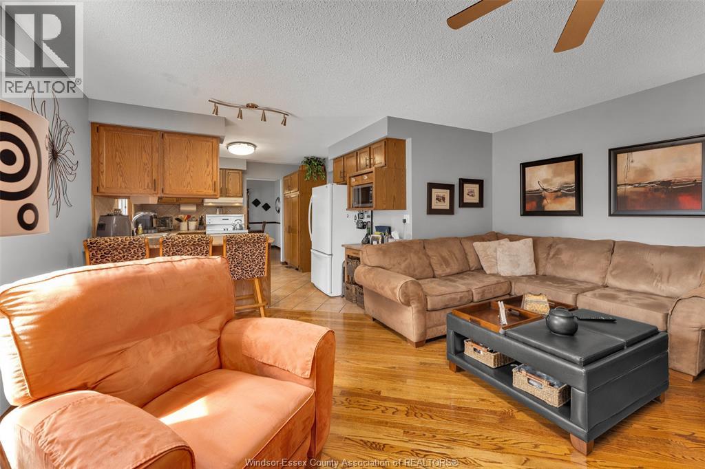 13185 Salich Court, Tecumseh, Ontario  N8N 4J6 - Photo 12 - 26010110