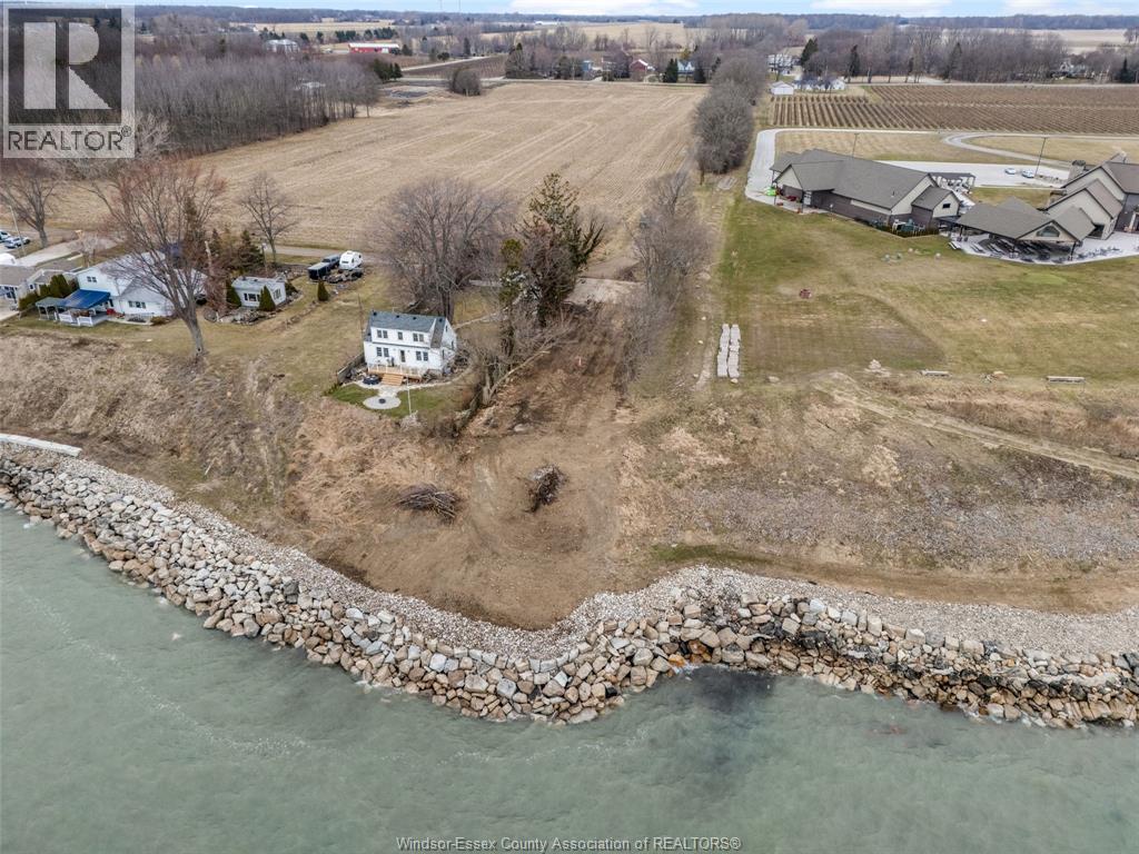 147 Howe, essex, Ontario