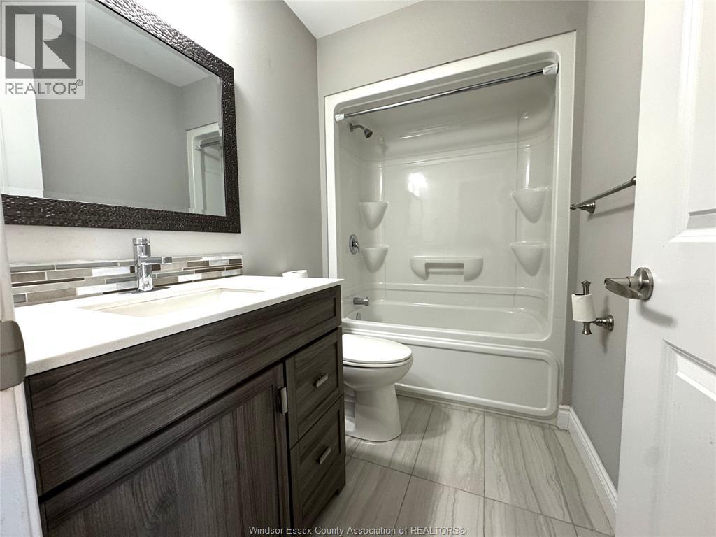 3632 Hallee Crescent, Windsor, Ontario  N8W 0B2 - Photo 21 - 26010122