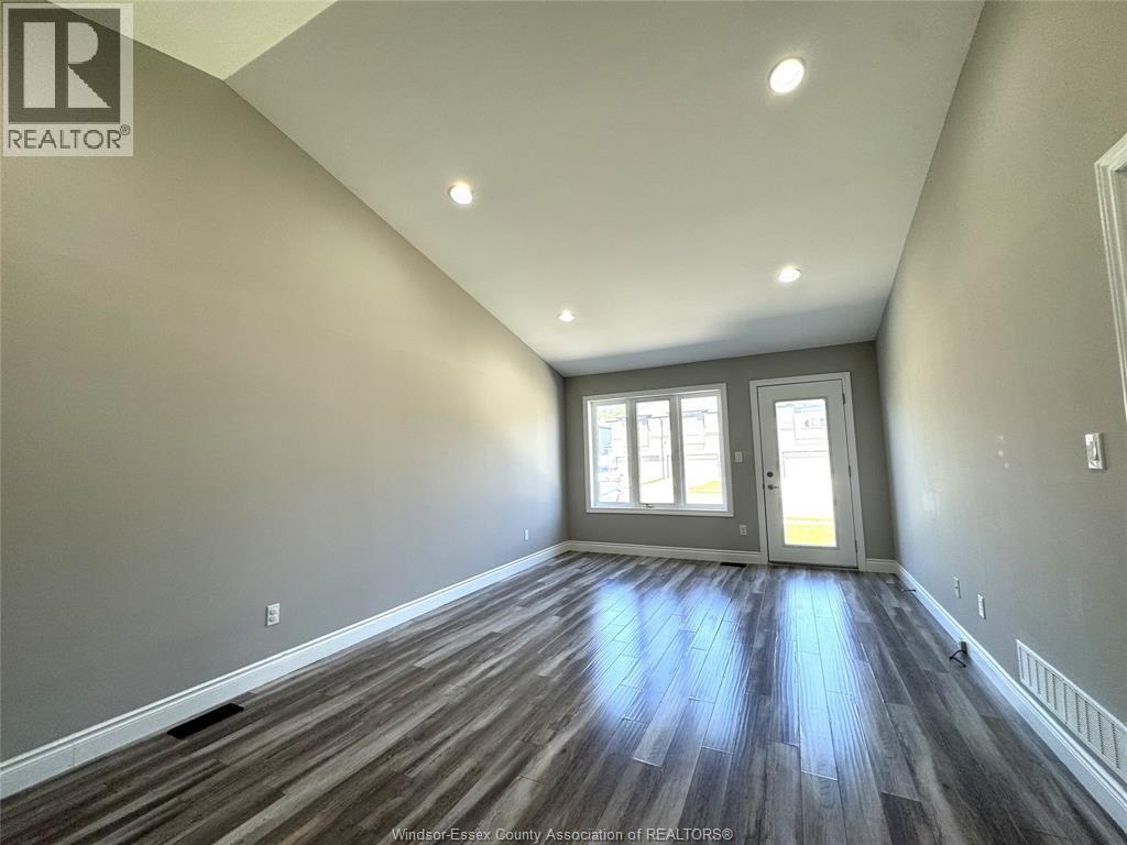 3632 Hallee Crescent, Windsor, Ontario  N8W 0B2 - Photo 11 - 26010122