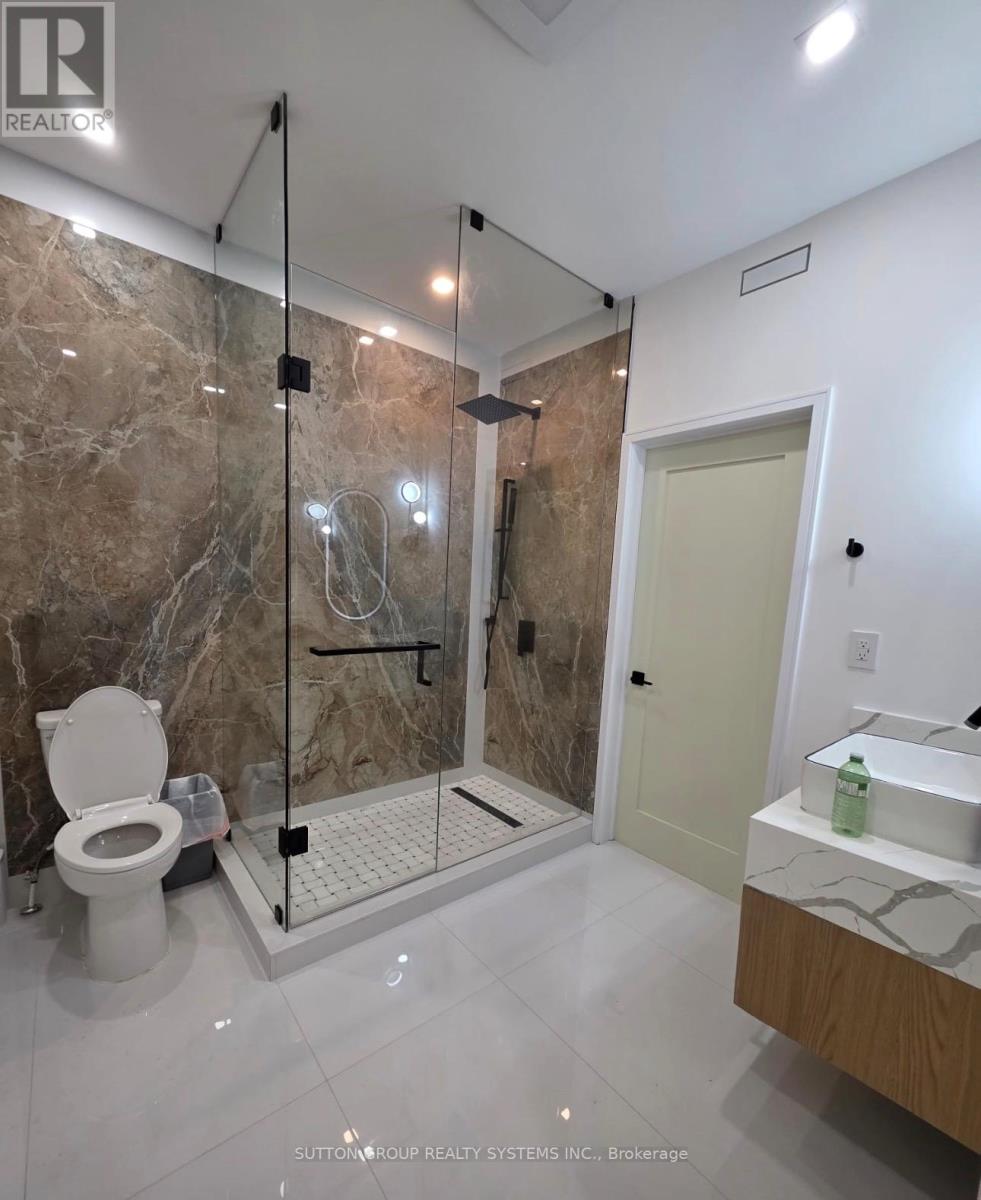 2280 Wiseman Court, Mississauga, Ontario  L5J 1P2 - Photo 25 - W12804222