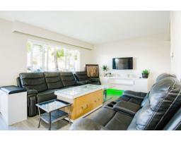 202 11901 89A AVENUE, Delta, British Columbia
