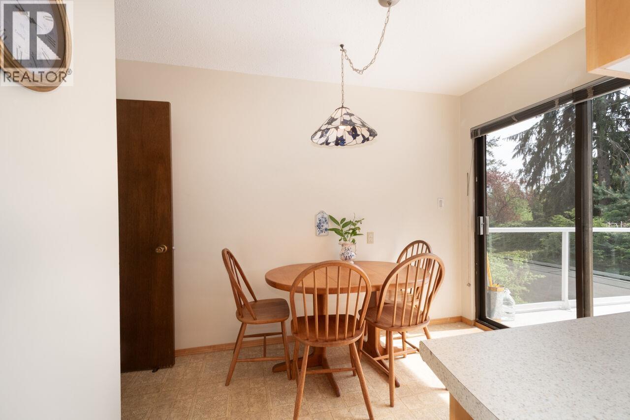 4057 Violet Street, North Vancouver, British Columbia  V7G 1E4 - Photo 16 - R3119441