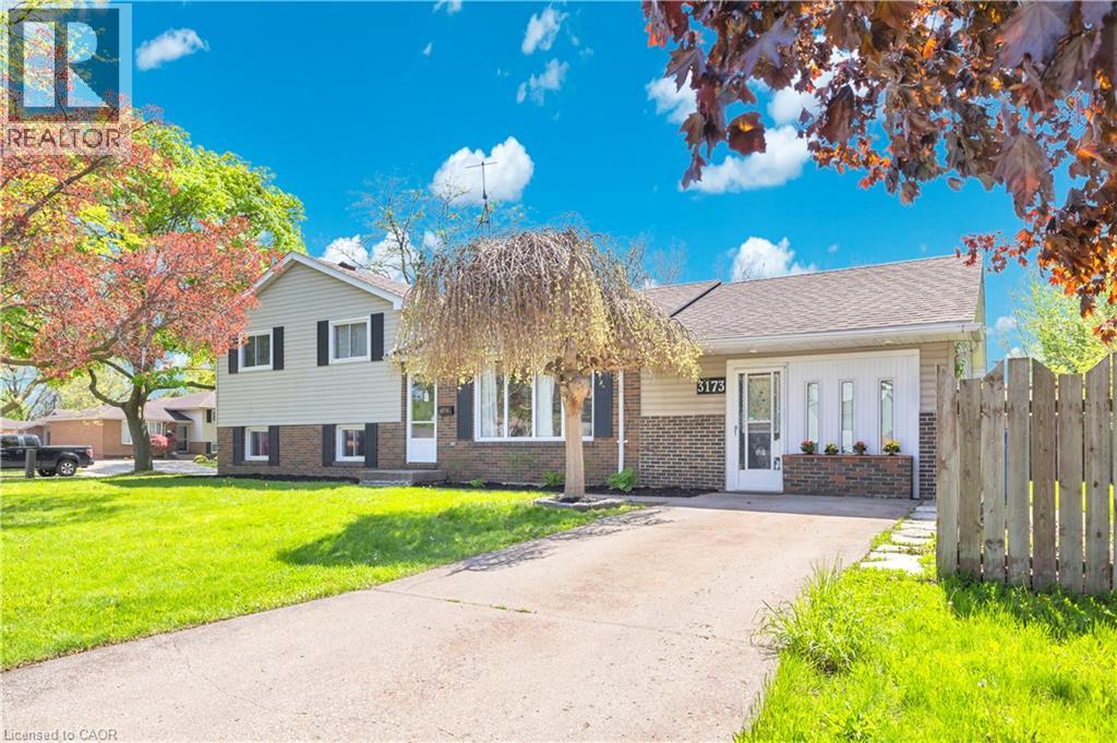 3173 SUSSEX Court, Windsor, Ontario