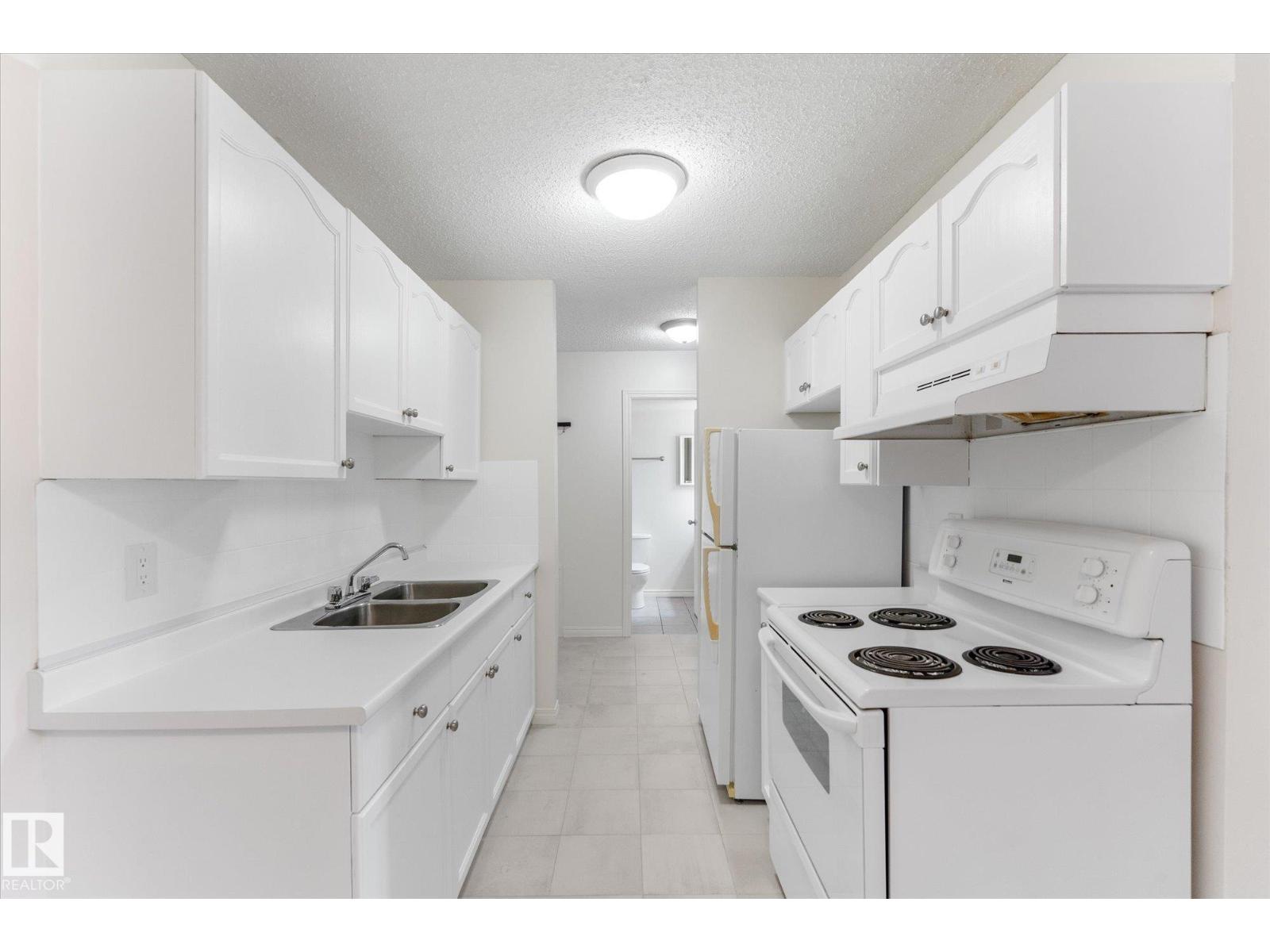 #102 10615 110 St Nw, Edmonton, Alberta  T5H 3C7 - Photo 8 - E4485765