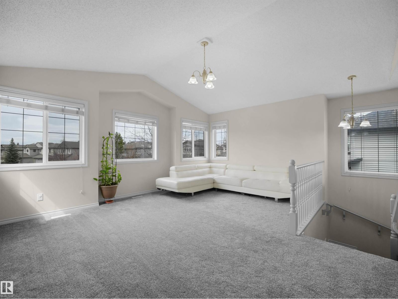 7407 Singer Landing Ld Nw, Edmonton, Alberta  T6R 3S2 - Photo 8 - E4485767