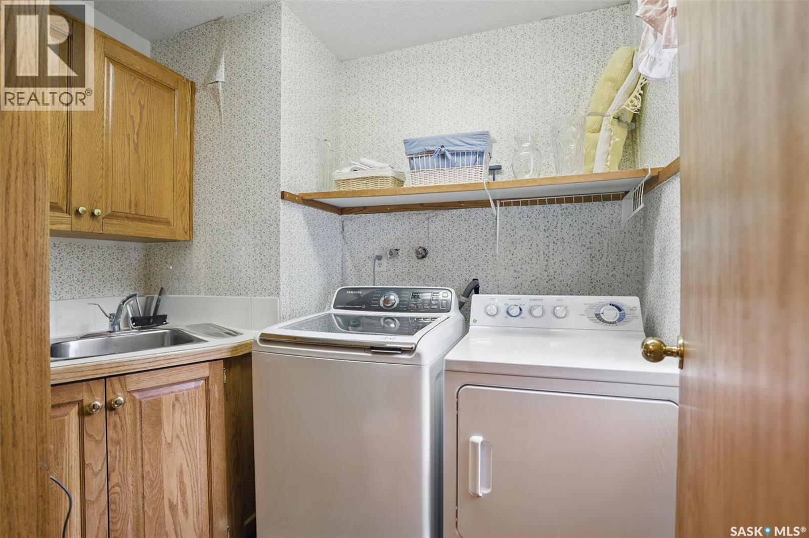 5052 7th Street, Rosthern, Saskatchewan  S0K 3R0 - Photo 14 - SK034921