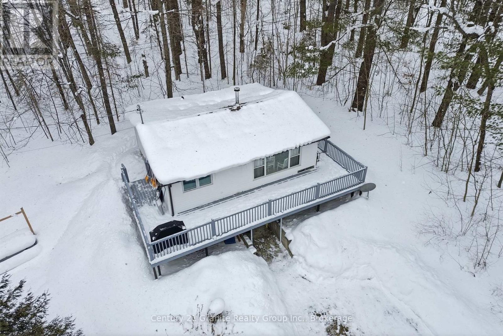 1019 Pike Lane, Dysart Et Al, Ontario  K0M 1S0 - Photo 33 - X12784164