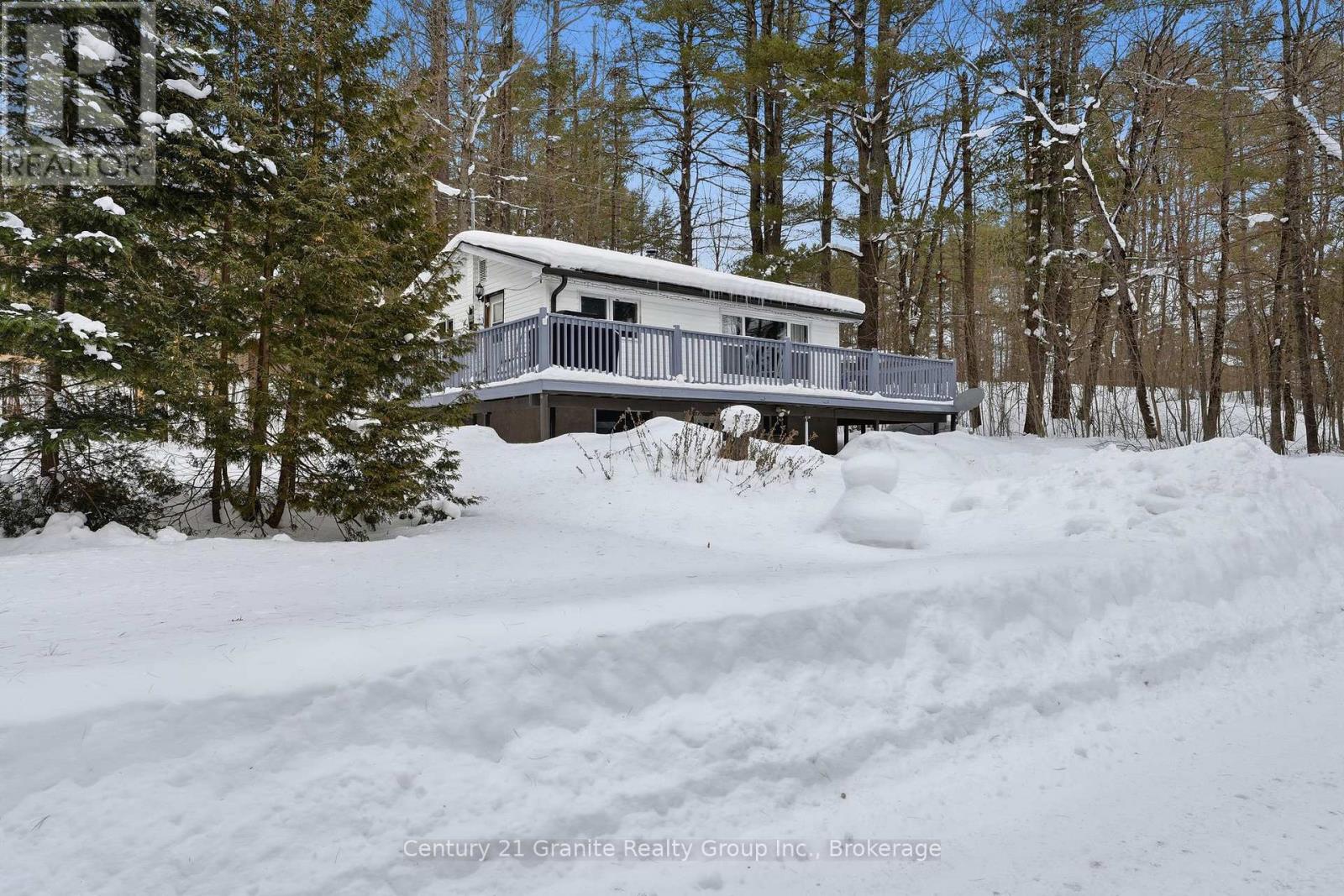 1019 Pike Lane, Dysart Et Al, Ontario  K0M 1S0 - Photo 44 - X12784164
