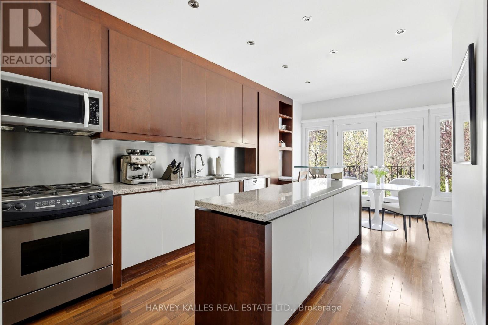 1065 Spadina Road, Toronto, Ontario  M5N 2M7 - Photo 5 - C13084608