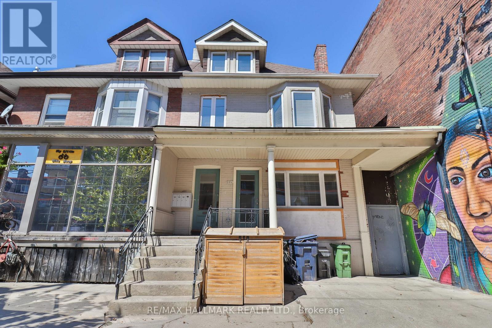 BSMT - 880 COLLEGE STREET, Toronto, Ontario
