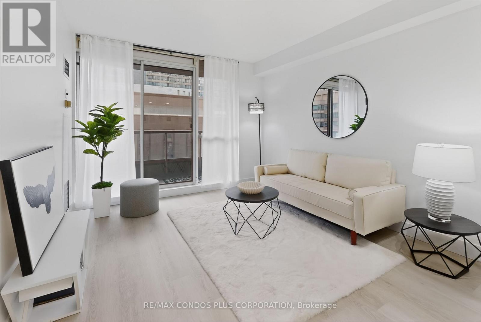 1601 - 736 Bay Street, Toronto, Ontario  M5G 2M4 - Photo 10 - C13084696