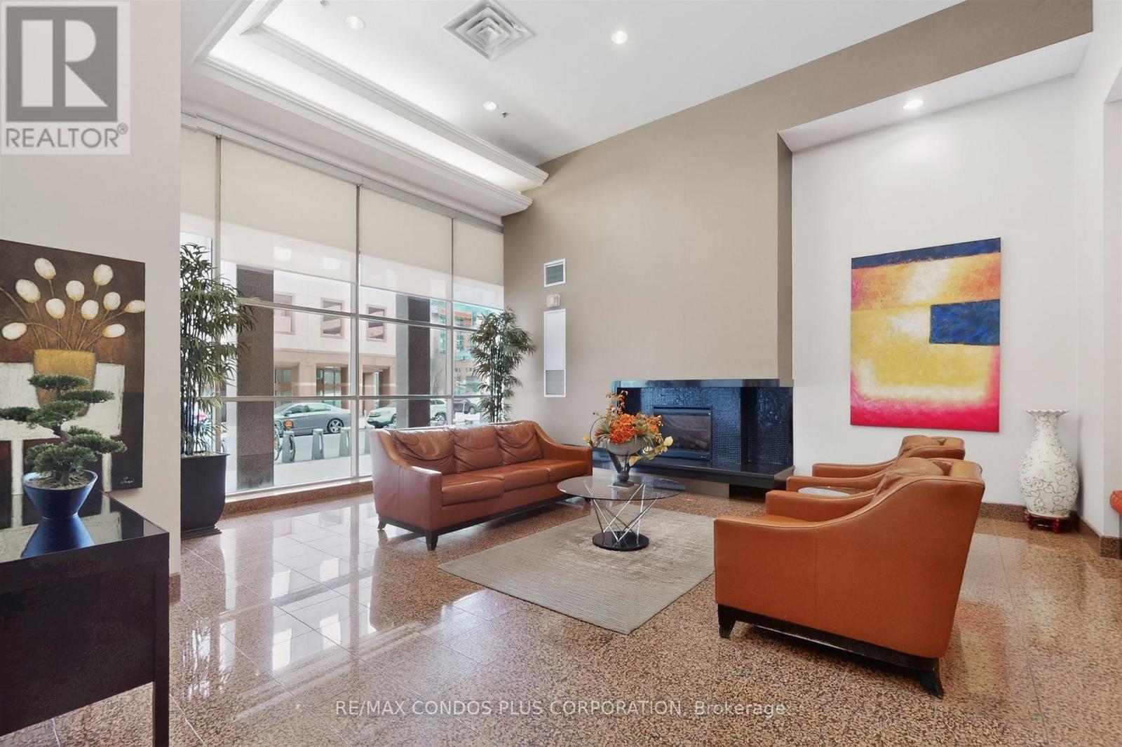 1601 - 736 Bay Street, Toronto, Ontario  M5G 2M4 - Photo 18 - C13084696