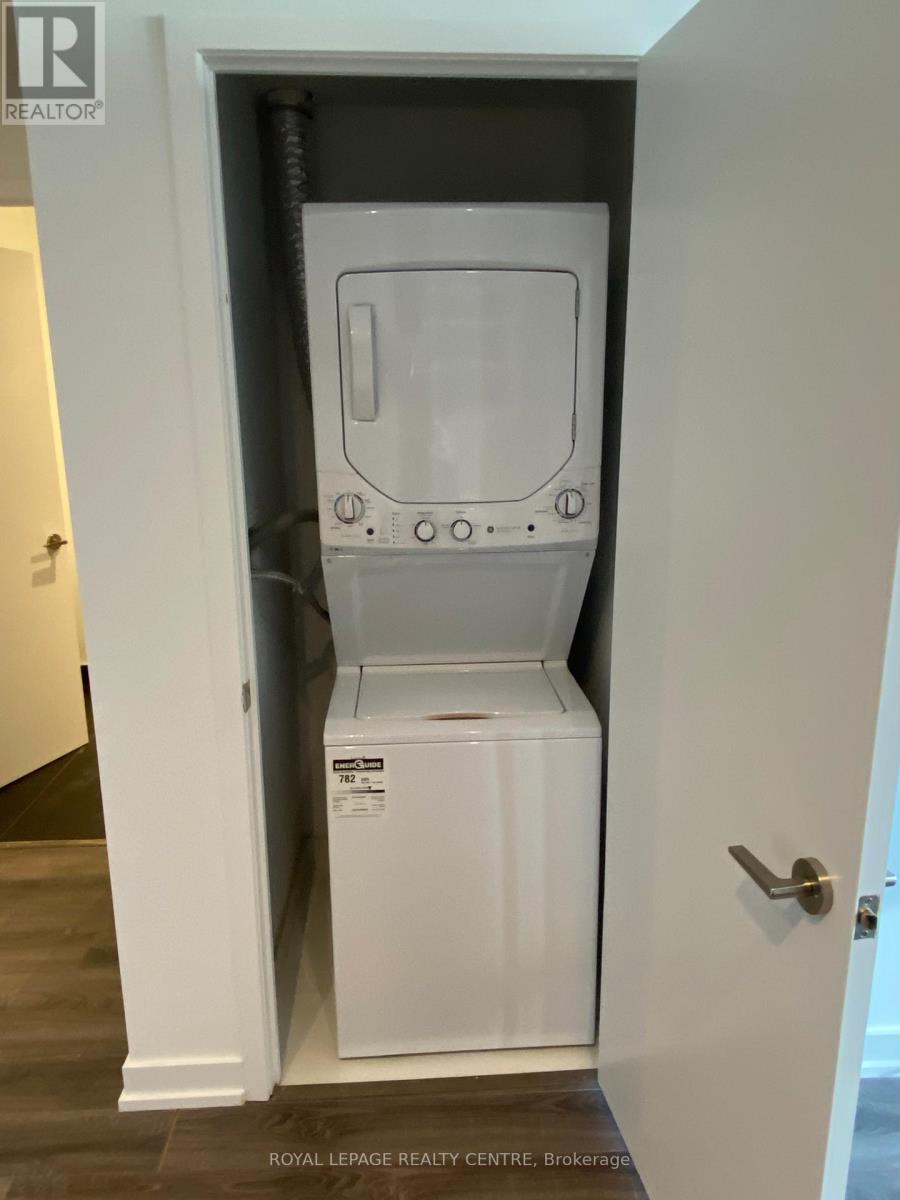 1114 - 20 Edward Street, Toronto, Ontario  M5G 0C5 - Photo 10 - C13084742