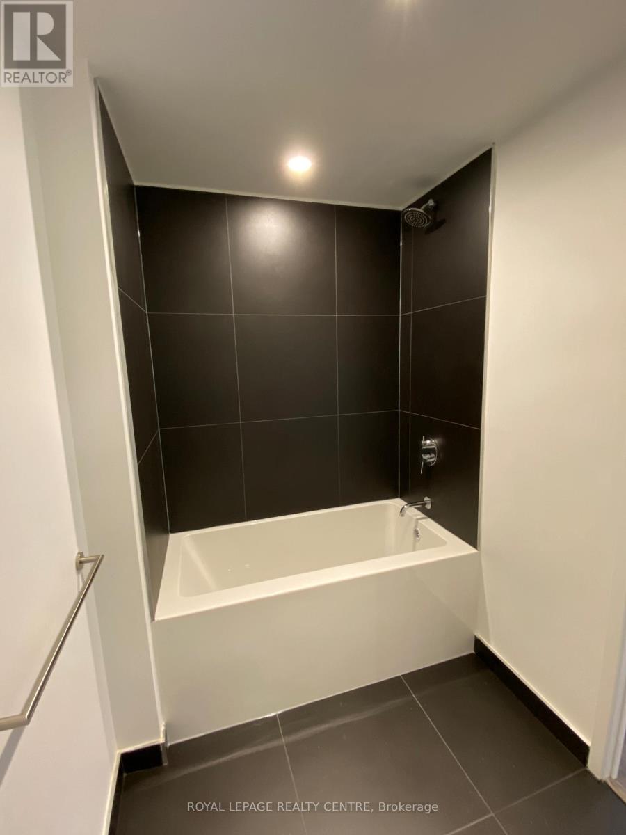 1114 - 20 Edward Street, Toronto, Ontario  M5G 0C5 - Photo 9 - C13084742