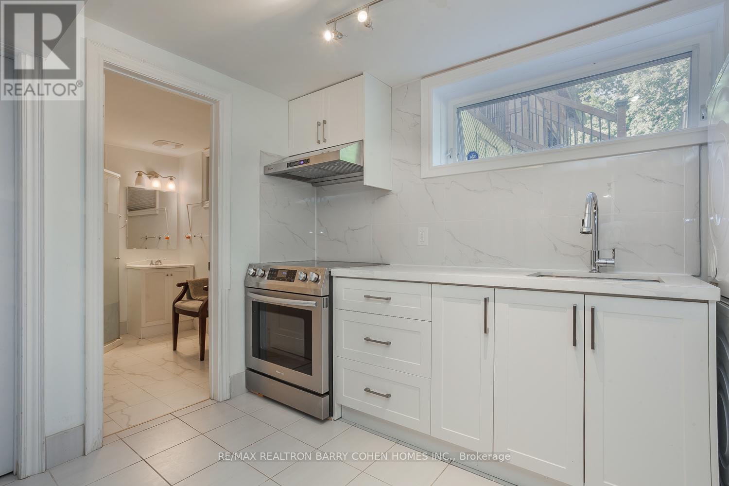 Basement - 12 Longwood Drive, Toronto, Ontario  M3B 1T7 - Photo 8 - C13084756