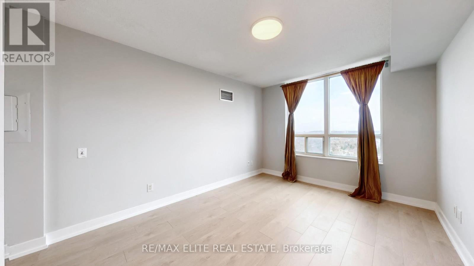 2401 - 61 Town Centre Court E, Toronto, Ontario  M1P 5C5 - Photo 15 - E13084778