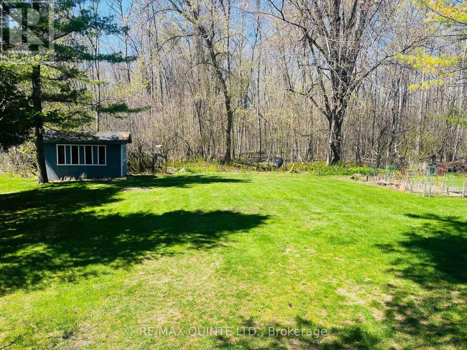 527 Montrose Road, Quinte West, Ontario  K8R 1B2 - Photo 8 - X12902326