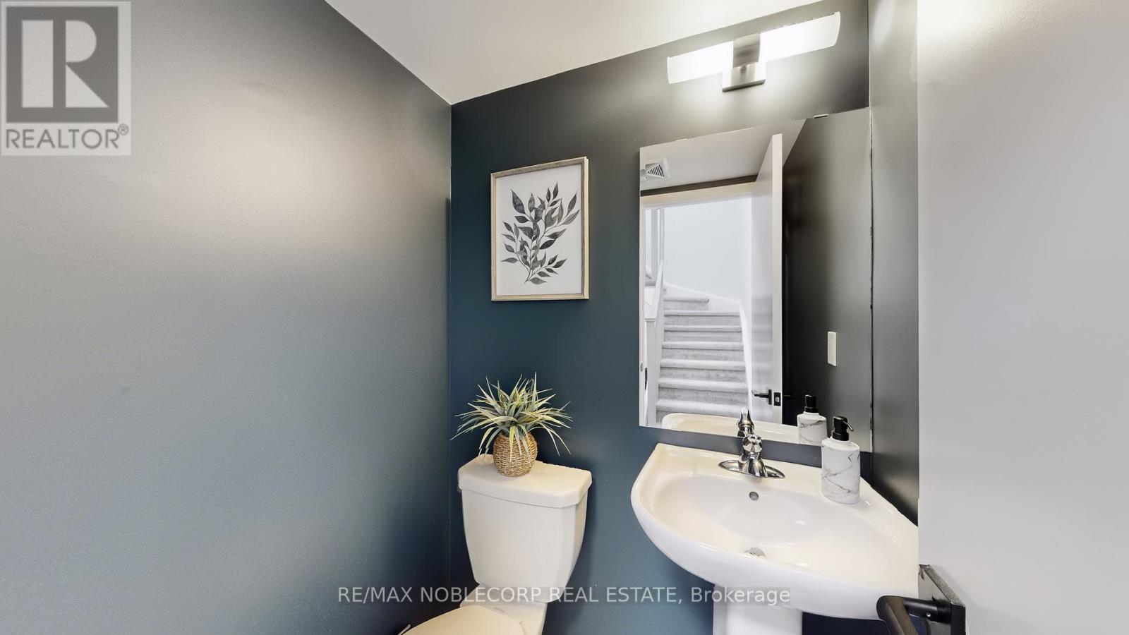 E08 - 26 Bruce Street, Vaughan, Ontario  L4L 1J4 - Photo 14 - N13084758