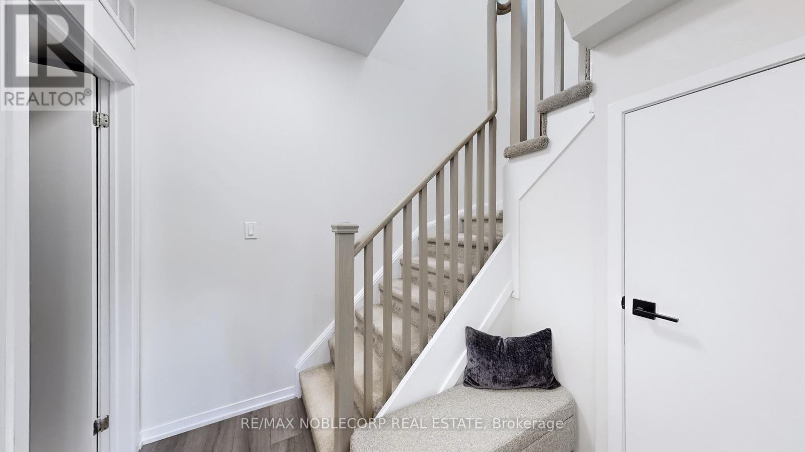 E08 - 26 Bruce Street, Vaughan, Ontario  L4L 1J4 - Photo 15 - N13084758