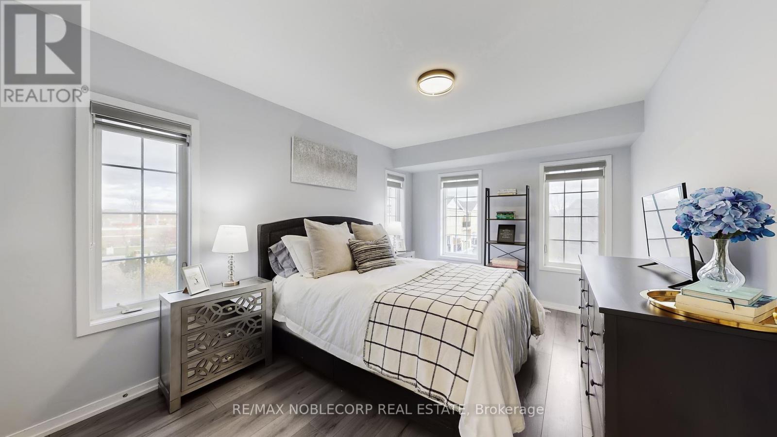 E08 - 26 Bruce Street, Vaughan, Ontario  L4L 1J4 - Photo 18 - N13084758