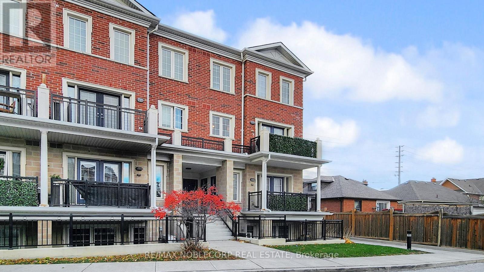 E08 - 26 Bruce Street, Vaughan, Ontario  L4L 1J4 - Photo 2 - N13084758