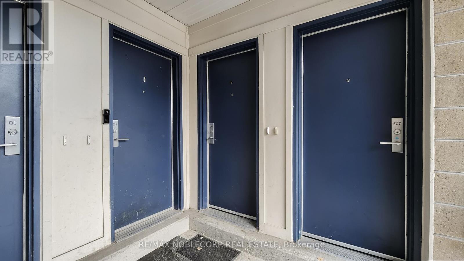 E08 - 26 Bruce Street, Vaughan, Ontario  L4L 1J4 - Photo 31 - N13084758